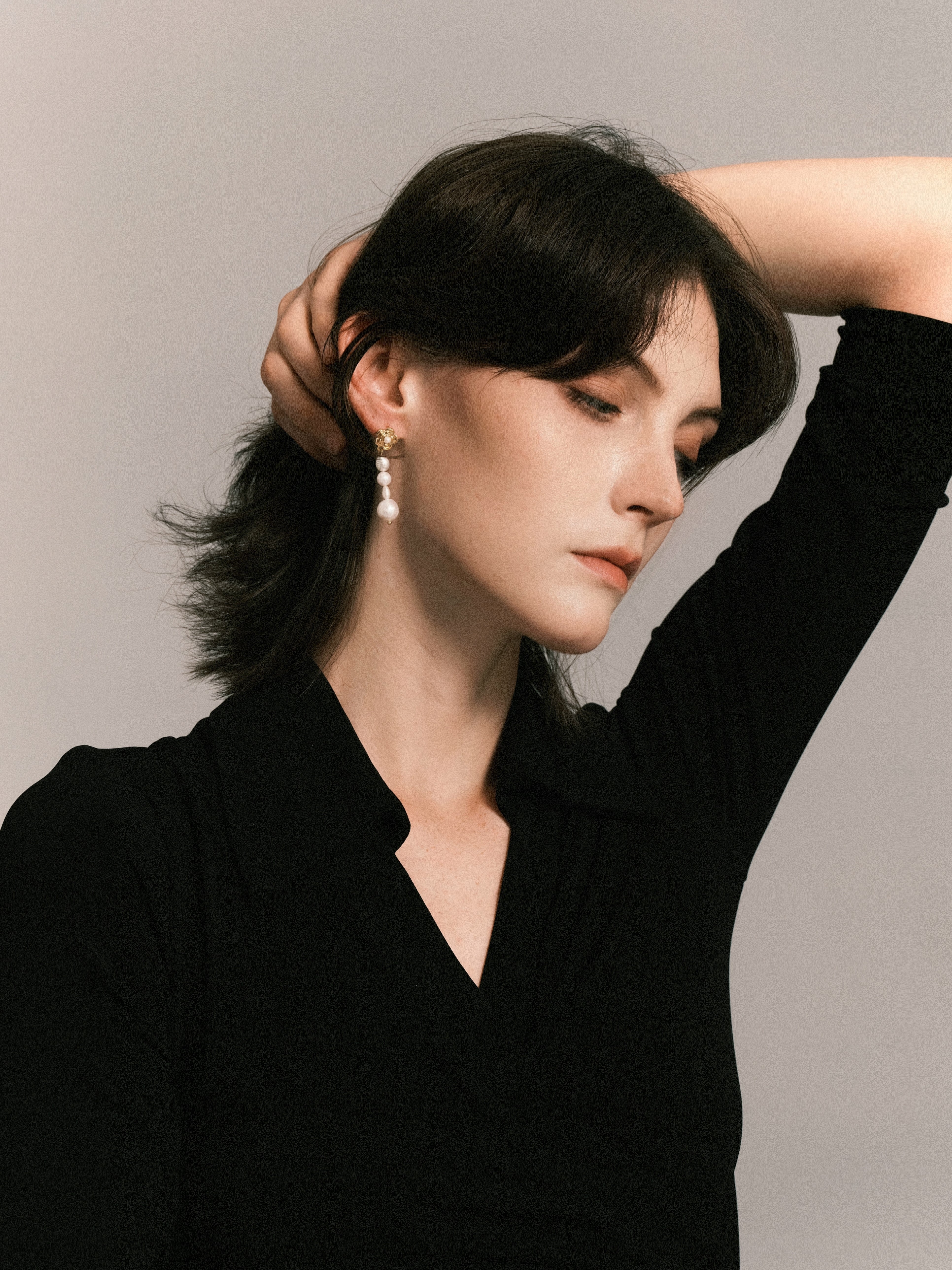 Silver Flower Natural Pearl Earrings