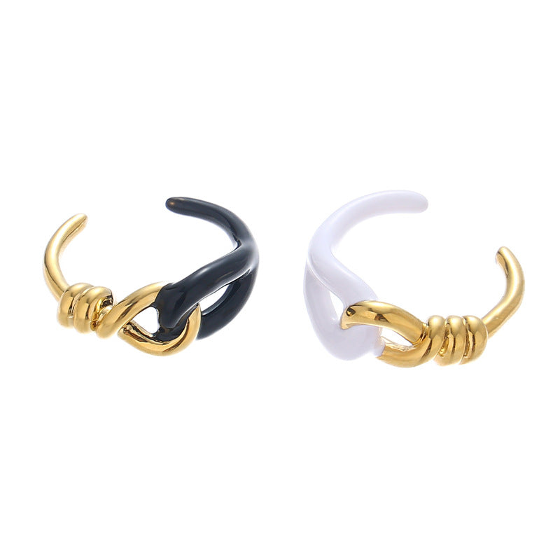 Black N White Cold Enamel Ring Set